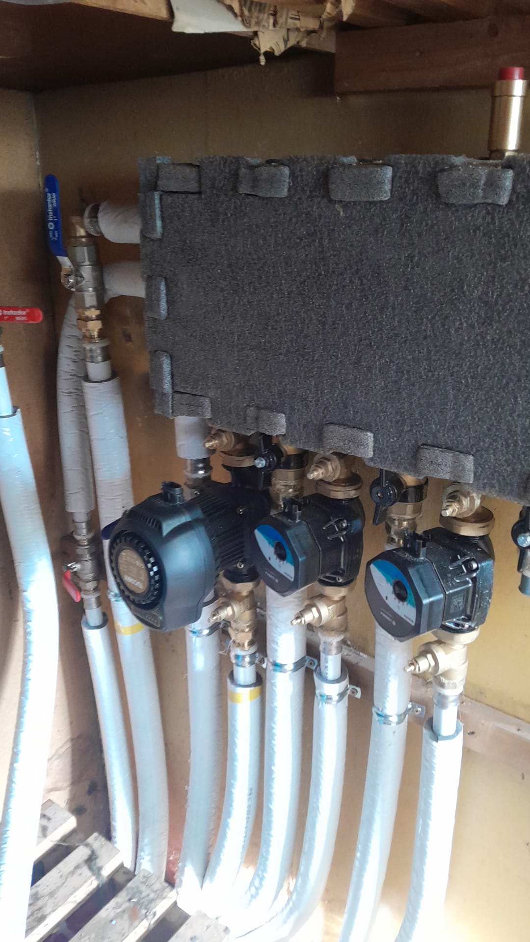 Heating System Power Flushing — Pump set and zone valves